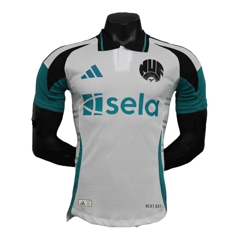 Camisa Newcastle III 24/25 - Jogador Adidas Masculina - Branca com detalhes em verde e preto