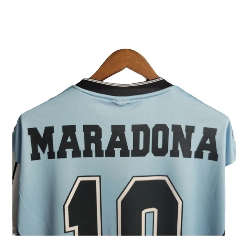 Camisa Retrô Seleção da Argentina 2010 Maradona - Fila Masculina - Azul com detalhes em branco e preto