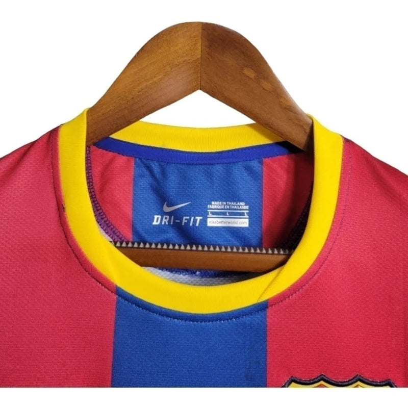 Camisa Retrô Barcelona I 10/11 - Masculina Nike - Azul e vermelha com detalhes em amarelo