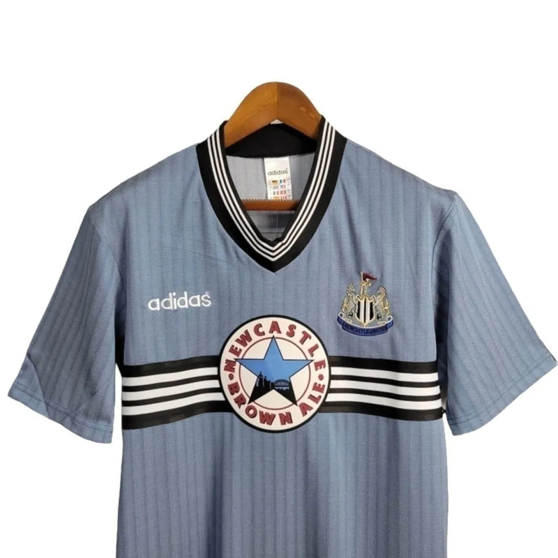 Camisa Retrô Newcastle II 1995/1996 - Adidas Masculina - Azul com detalhes em branco