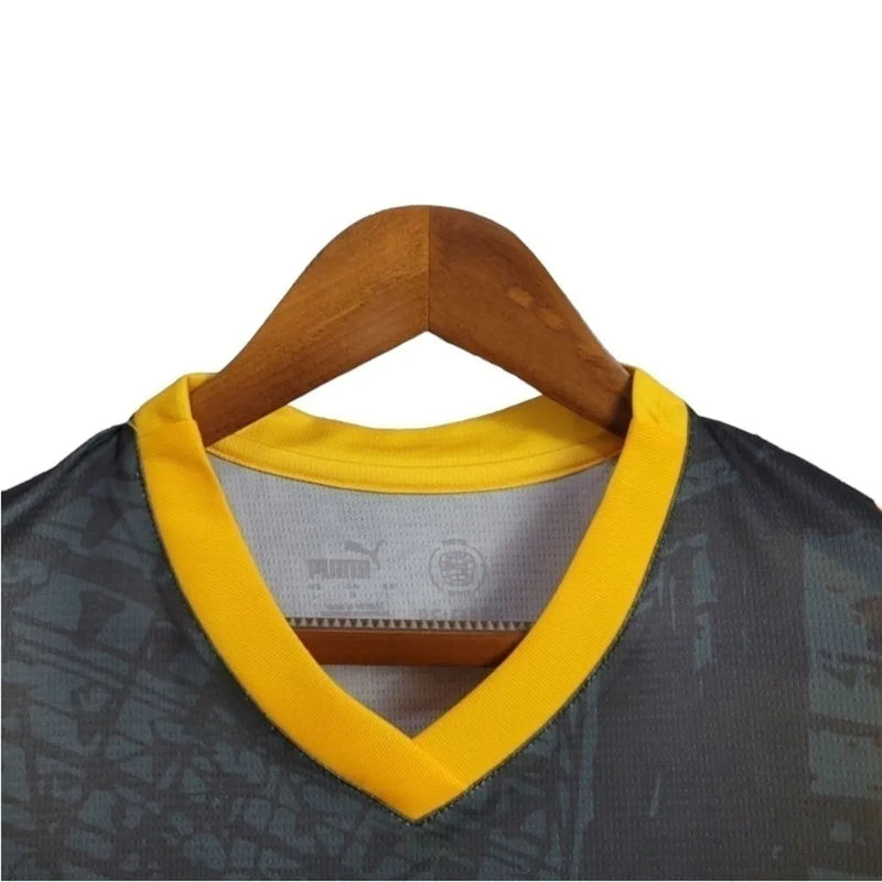 Camisa Borussia Dortmund Edição especial 50 Anos 24/25 - Torcedor Puma Masculina - Preta e amarela