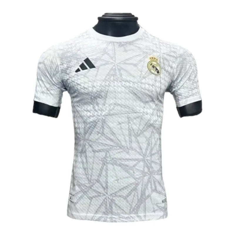 Camisa Real Madrid Pré-jogo 24/25 - Jogador Adidas Masculina - Branca com detalhes em cinza