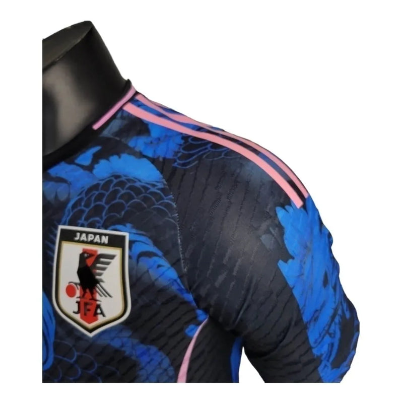 Camisa Japão Edição especial 24/25 - Jogador Adidas Masculina - Azul com detalhes em rosa