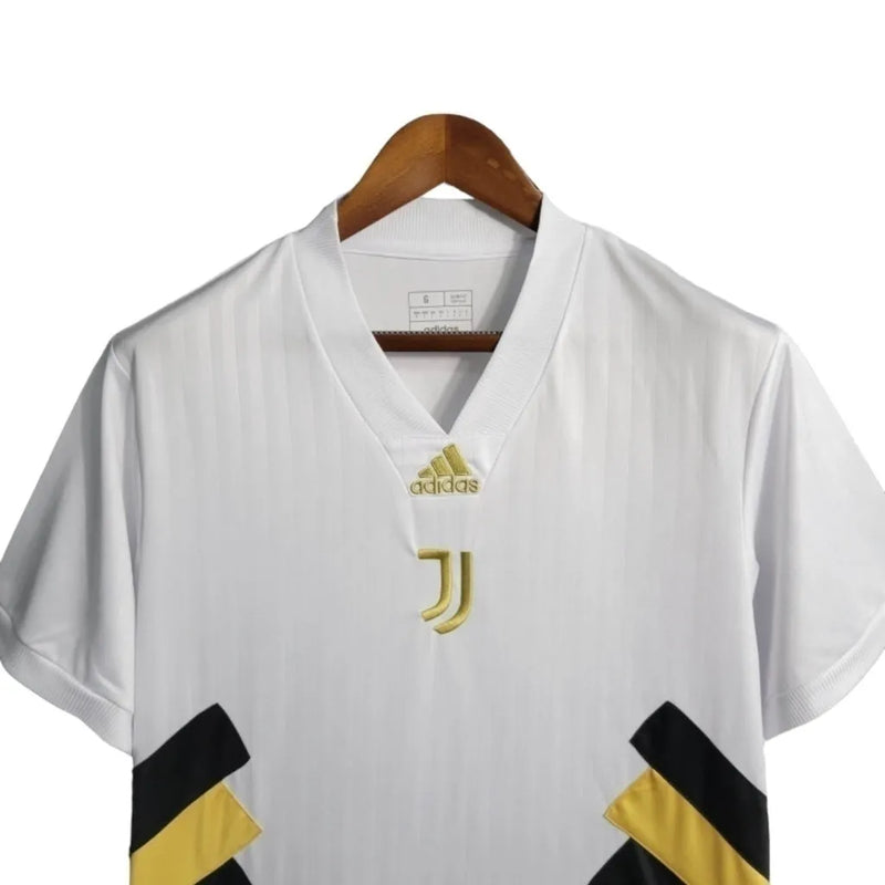 Camisa Juventus Edição especial 23/24 - Torcedor Adidas Masculina - Branca