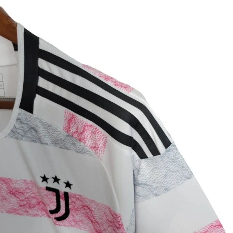 Camisa Juventus II 23/24 - Torcedor Adidas Masculina - Branca e rosa