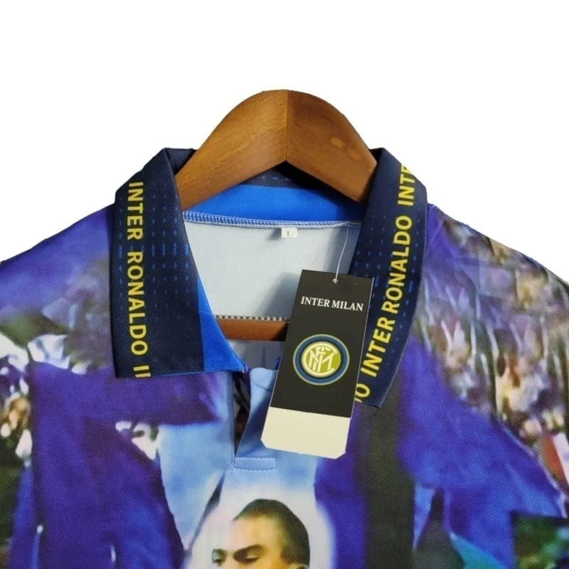 Camisa Retrô Inter de Milão Ronaldo 1997/1998 - Masculina - Azul