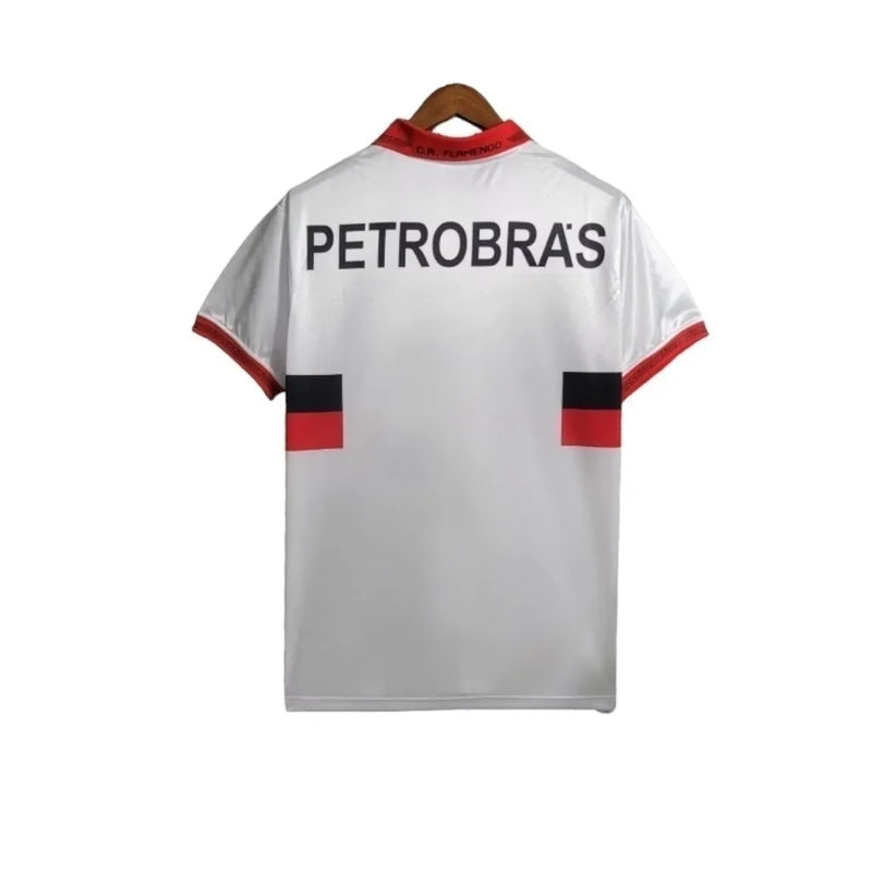 Camisa Retrô Flamengo II 1994 - Umbro Masculina - Branca com detalhes em vermelho