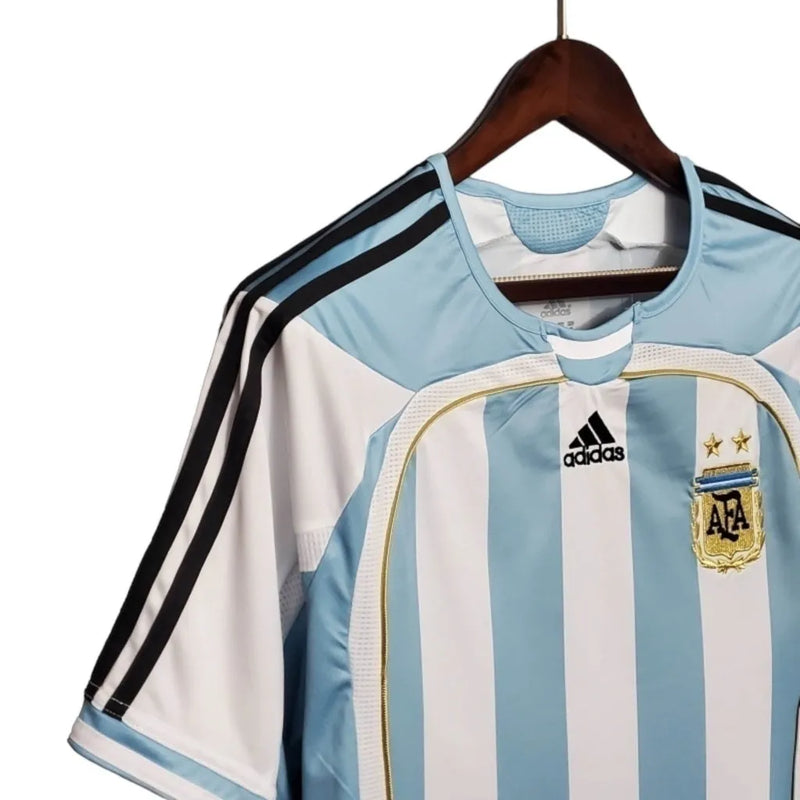 Camisa Retrô Seleção da Argentina I 2006 - Masculina Adidas - Azul com detalhes em branco e preto