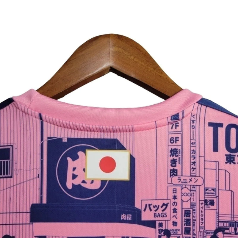 Camisa Japão Edição especial 24/25 - Torcedor Adidas Masculina - Rosa com detalhes em azul