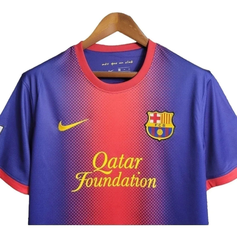 Camisa Retrô Barcelona I 12/13 - Masculina Nike - Azul com detalhes em vermelho