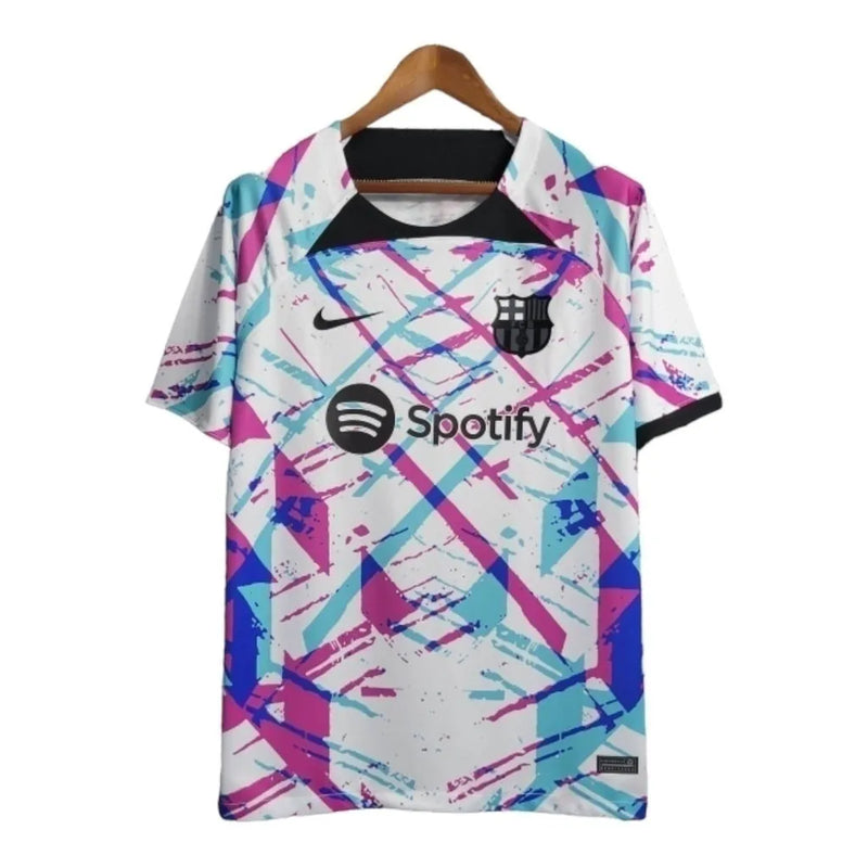 Camisa Treino Barcelona 23/24 - Torcedor Nike Masculina - Branca com detalhes em rosa e azul e verde