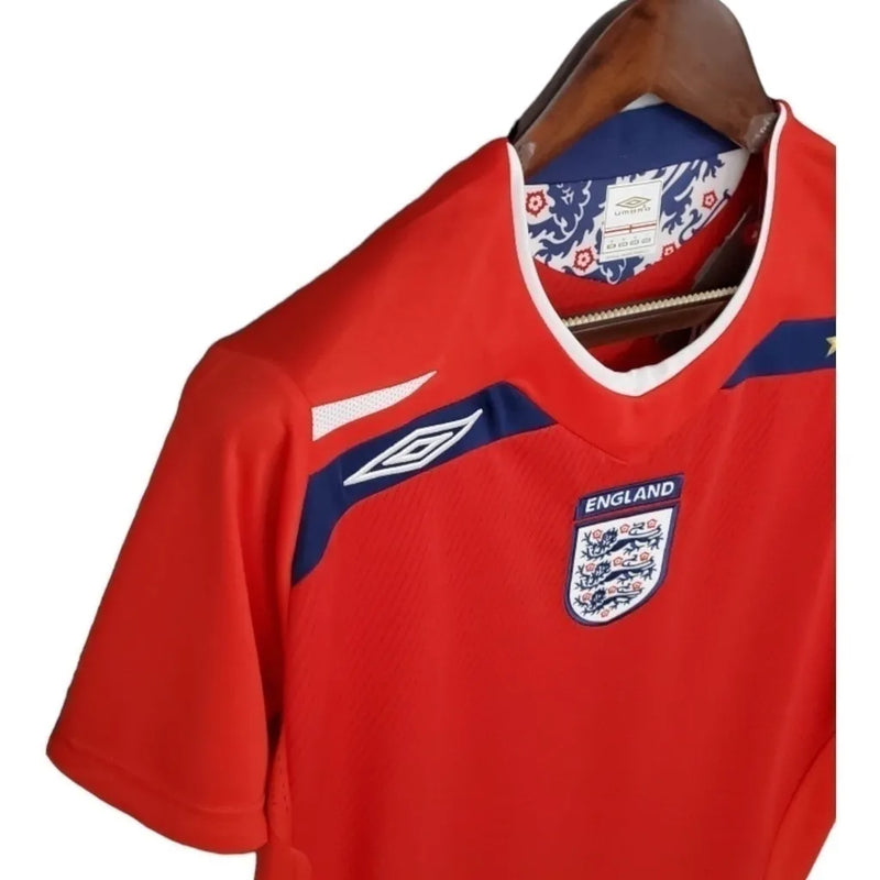 Camisa Retrô Seleção da Inglaterra II 2008/2010 - Masculina Umbro - Vermelha