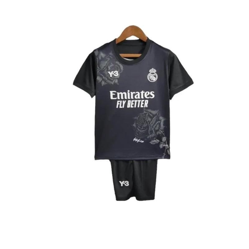 Kit Infantil Real Madrid Edição especial 24/25 - Y-3 - Preto com desenhos de rosas