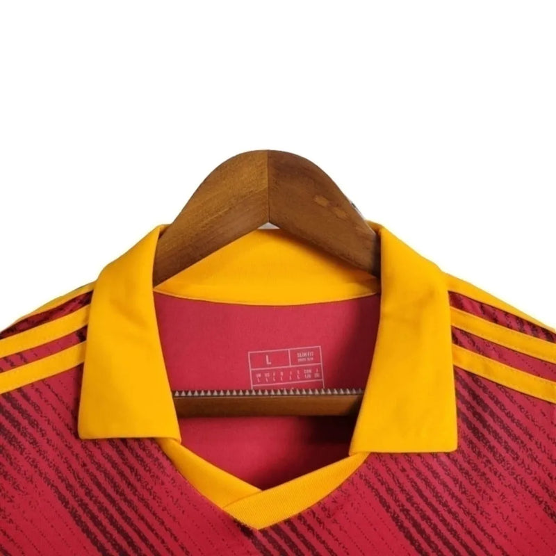 Camisa Roma Edição especial 23/24 - Torcedor Adidas Masculina - Vermelha com detalhes em amarelo