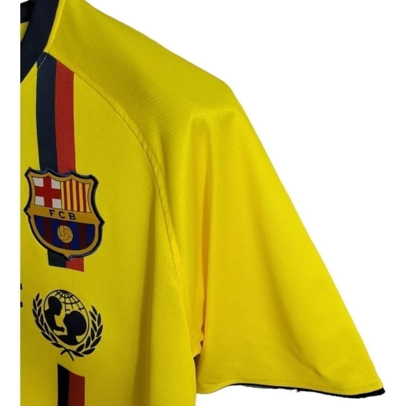 Camisa Retrô Barcelona II 08/09 - Masculina Nike - Amarela com detalhes em azul e vermelho