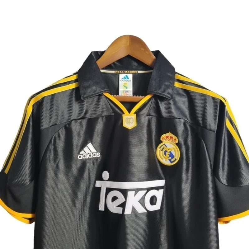 Camisa Retrô Real Madrid II 99/01 - Masculina Adidas - Preta com detalhes em amarelo